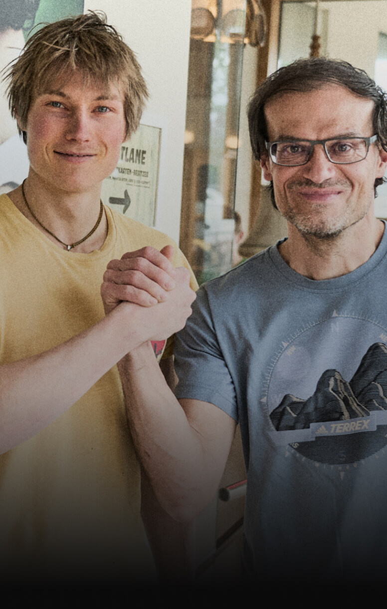 Alex Megos Training for Climbing course